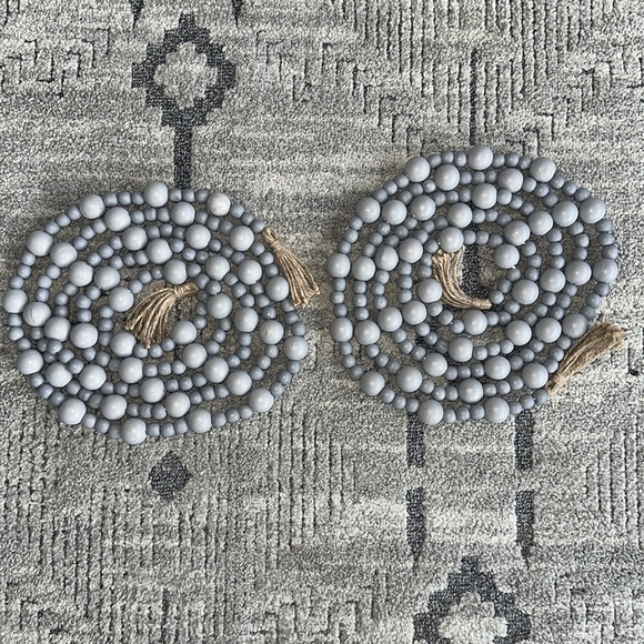 A set of two Gray Garland Christmas wooden beads brand new without box - Picture 1 of 4